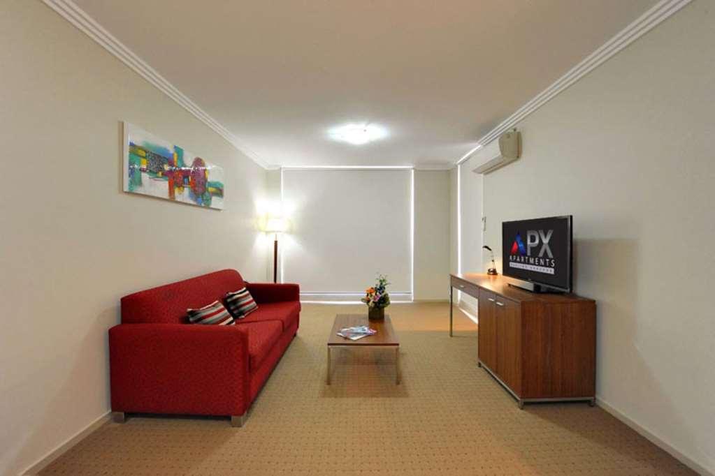 Apx Darling Harbour Hotel