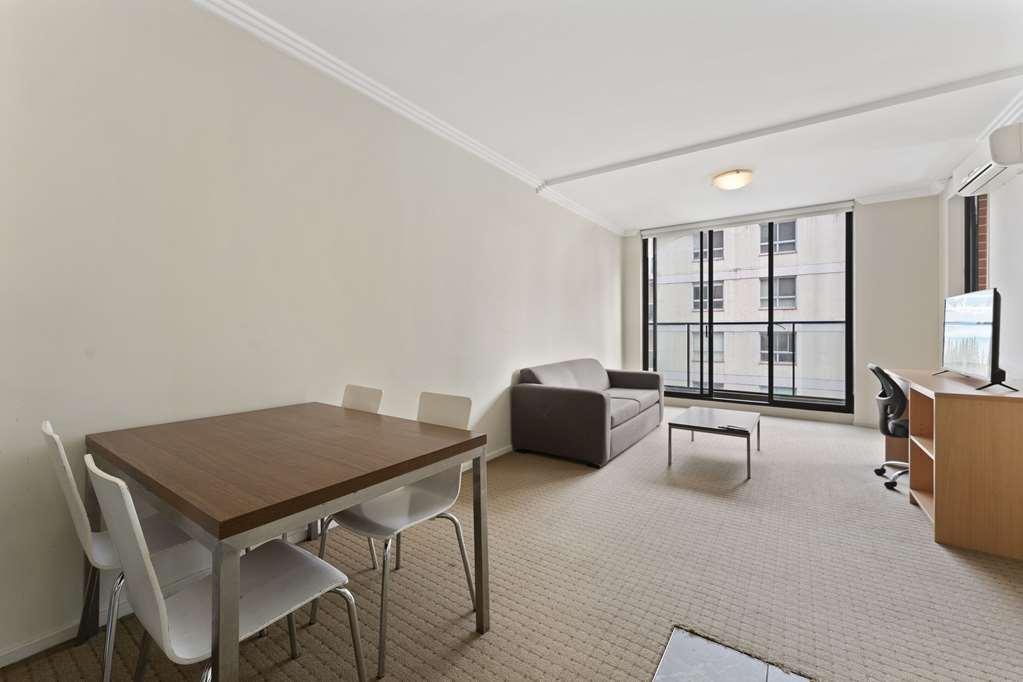 Hotel Apx Darling Harbour Sydney